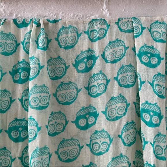 Amici Owl Print Scarf Lightweight Fringe Trim Boho Fairy Whimsigoth 64” x 24” - Picture 9 of 10